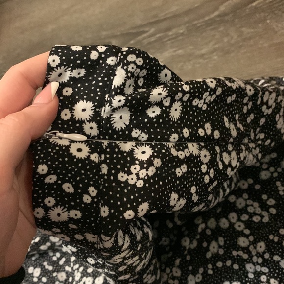 SHIEN FLORAL SLIT SKIRT - Picture 4 of 5